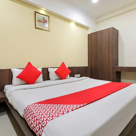 Oyo Hotel Relax Indore Zewnętrze zdjęcie