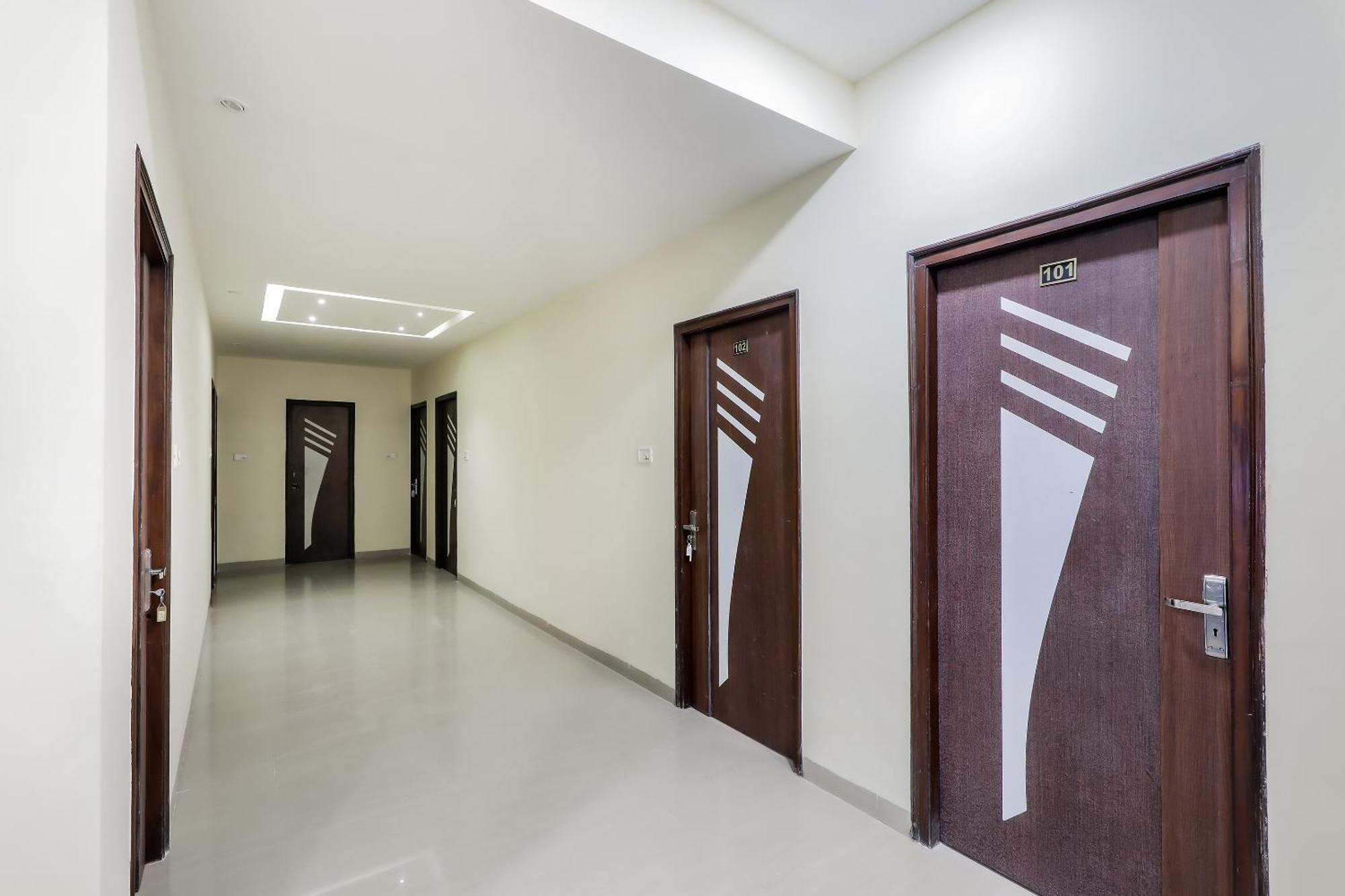 Oyo Hotel Relax Indore Zewnętrze zdjęcie