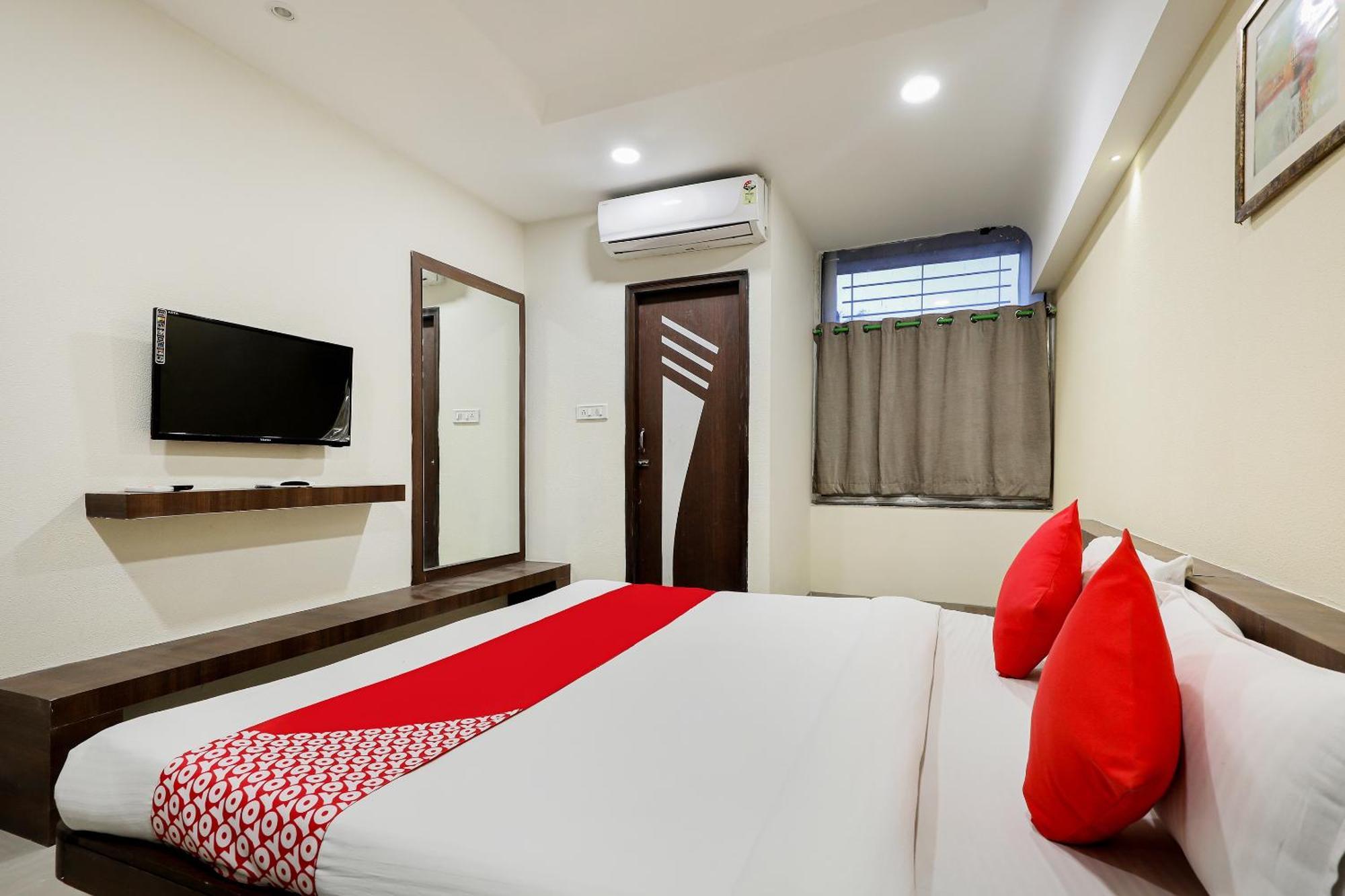 Oyo Hotel Relax Indore Zewnętrze zdjęcie