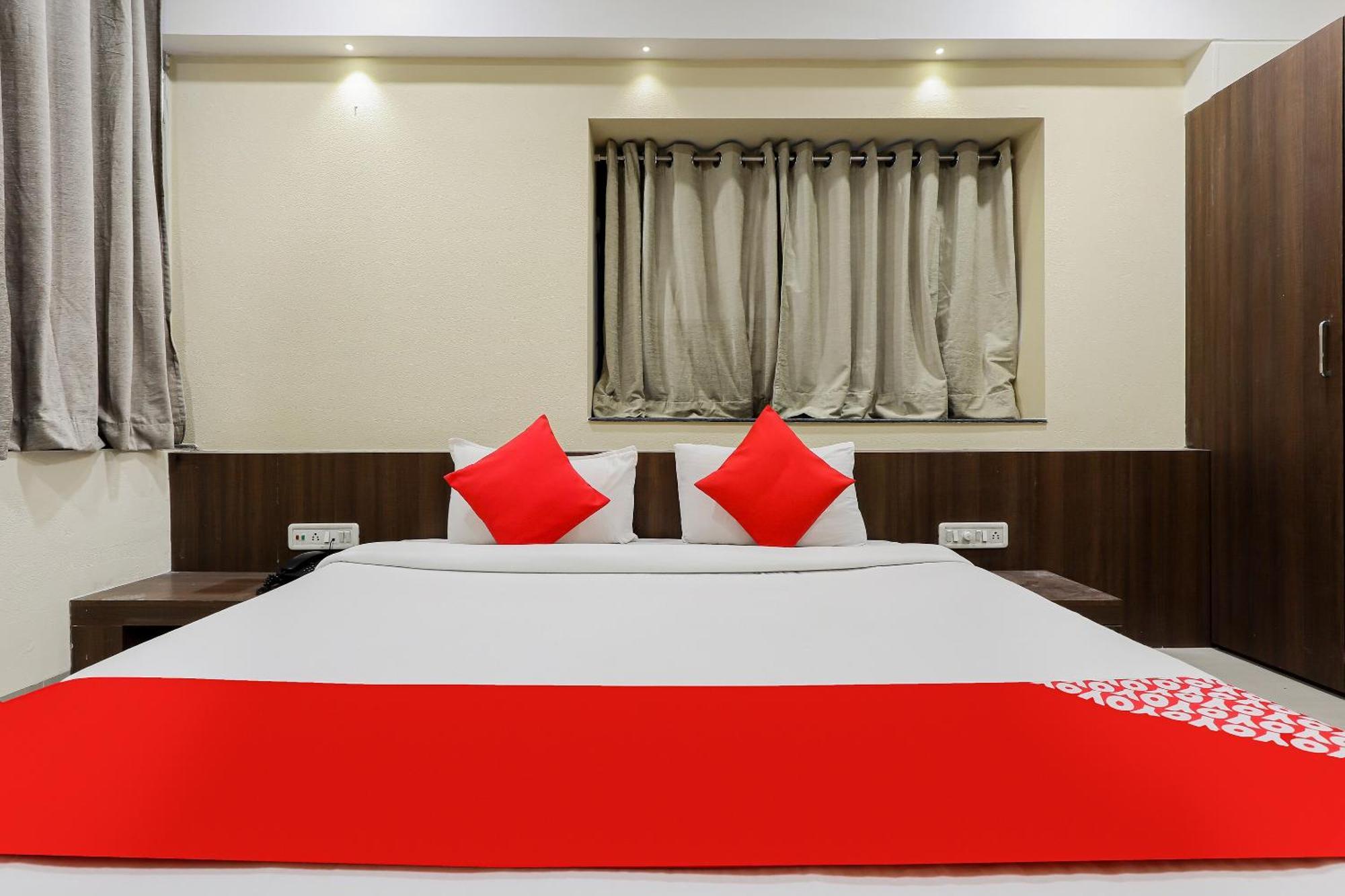 Oyo Hotel Relax Indore Zewnętrze zdjęcie